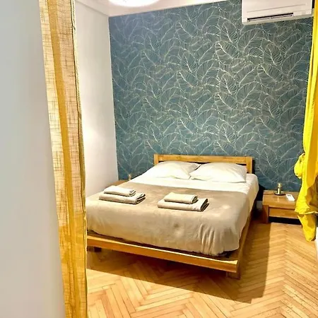 Apartment Blue Bulle *