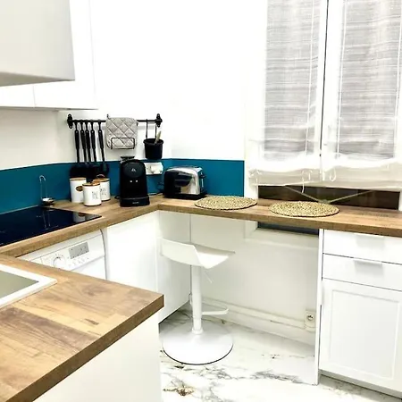 Apartment Blue Bulle *